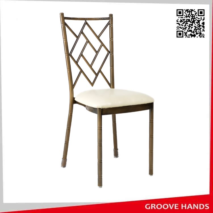 Diamond Back Chiavari Chair with Cushion (#9620)